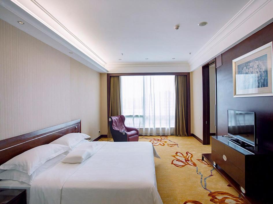Vienna International Hotel Shenzhen Hua'Nan City Екстериор снимка