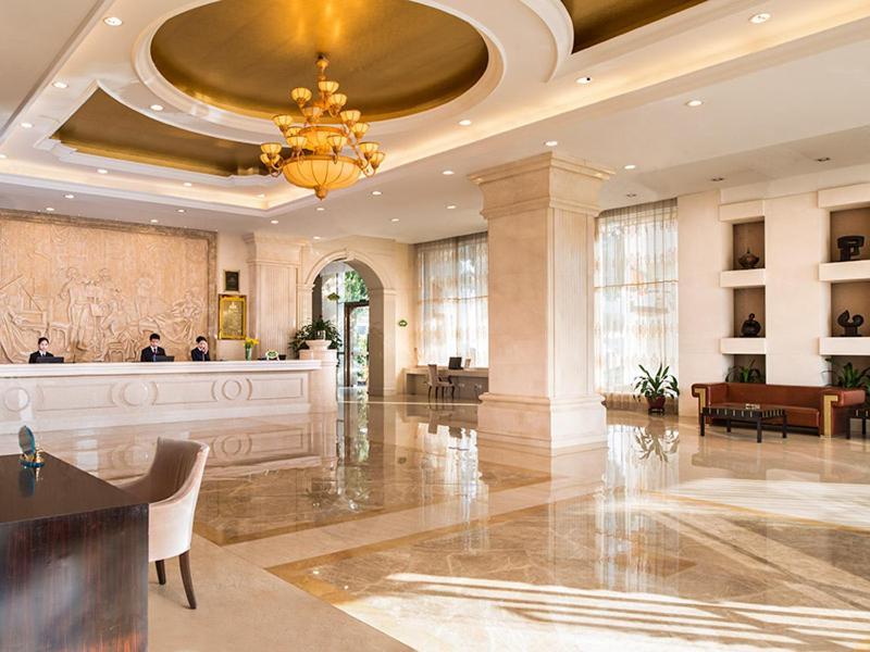 Vienna International Hotel Shenzhen Hua'Nan City Екстериор снимка